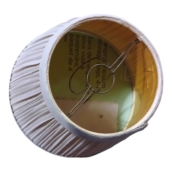 Vtg 80s Grey Pleated Tapered Lamp Shade - Grandmillennial Edison Clip-on Fitter - Picture 4 of 13